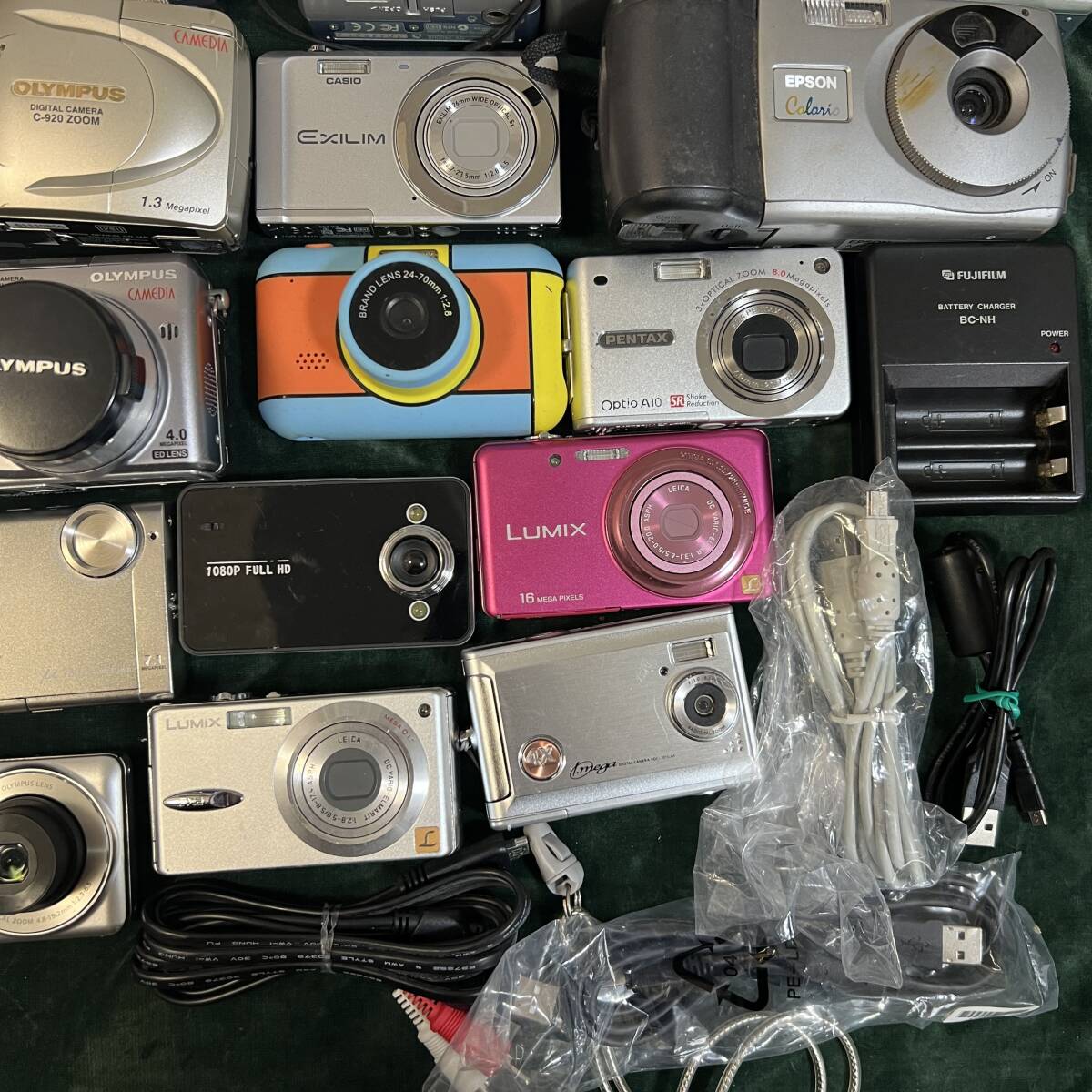 ジャンク まとめ 大量 コンパクト デジタルカメラ ソニー キヤノン IXY 富士フイルム ニコン COOLPIX まとめて #13741_10