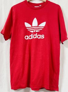 即決 adidas レッド 半袖Tシャツ M (US-FIT) US輸入本場古着 LA-456
