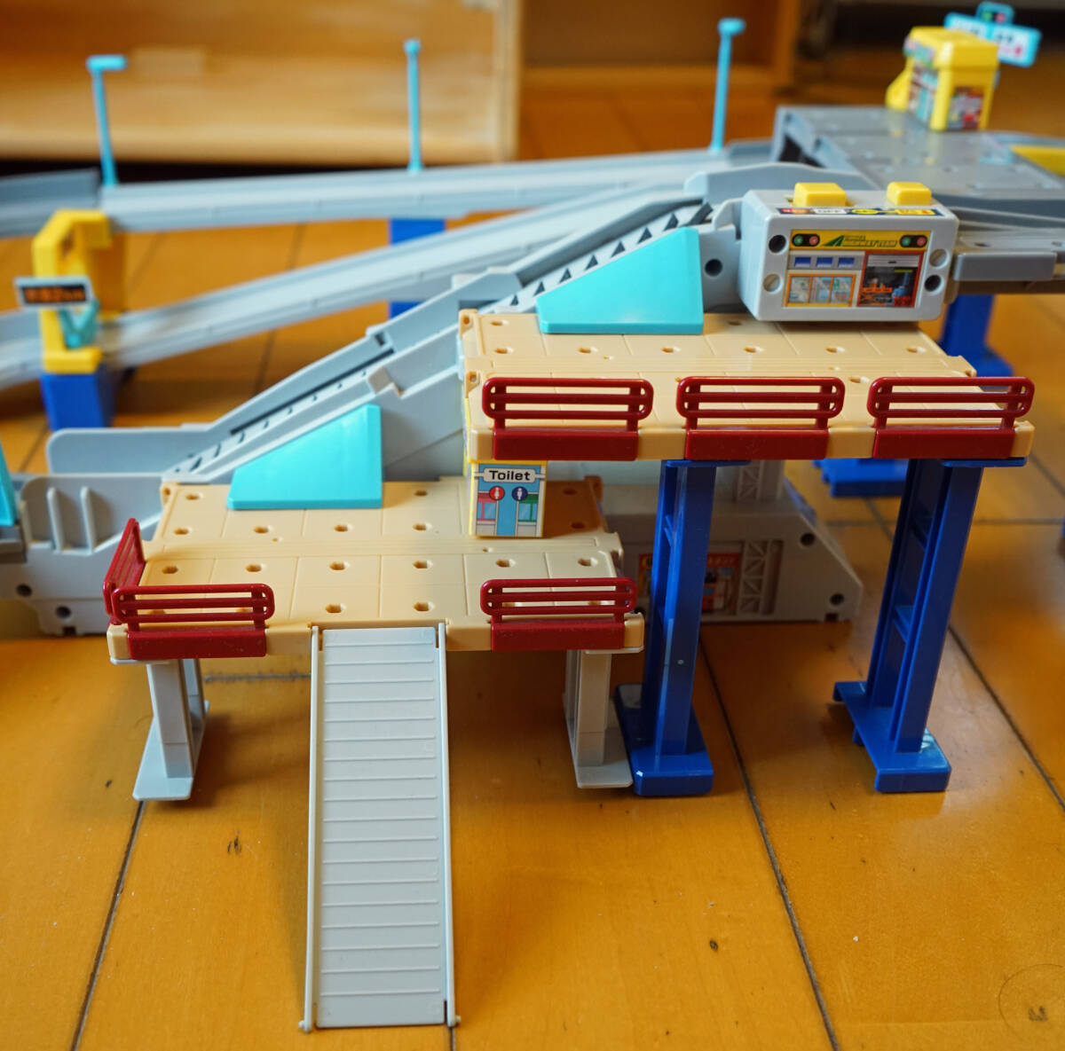 ★　送料無料　即決あり　早い者勝ち　トミカ（タカラトミー)　トミカアクション高速道路　セット　★_7