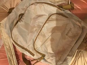 AIGLE エーグル 人気　ブランド　美品　リュックサック リュック　サック　バッグ　白　