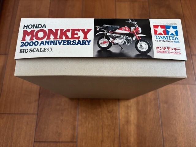 HONDA MONKEY 2000 ANNIVERSARY BIG SCALE30 ホンダ モンキー 1/6 新品未組立品 TAMIYA 2000年スペシャルモデル 模型 ★10円スタート★_5