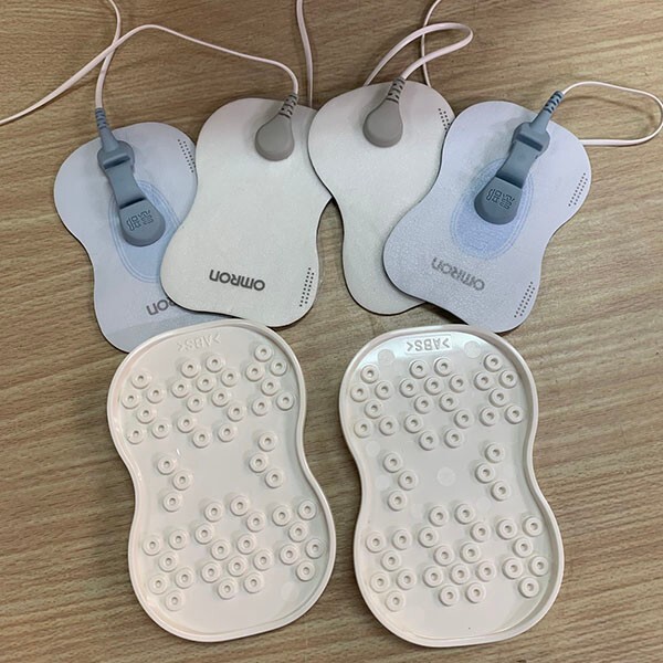 送料無料◆ OMRON オムロン 電気治療器 HV-F9520 電気治療器 健康器具 簡易動作確認済み 中古品_8