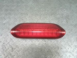 日産（NISSAN）※同梱不可※ジューク YF15 ハイマウントストップランプ 品番 26590-1KA0A