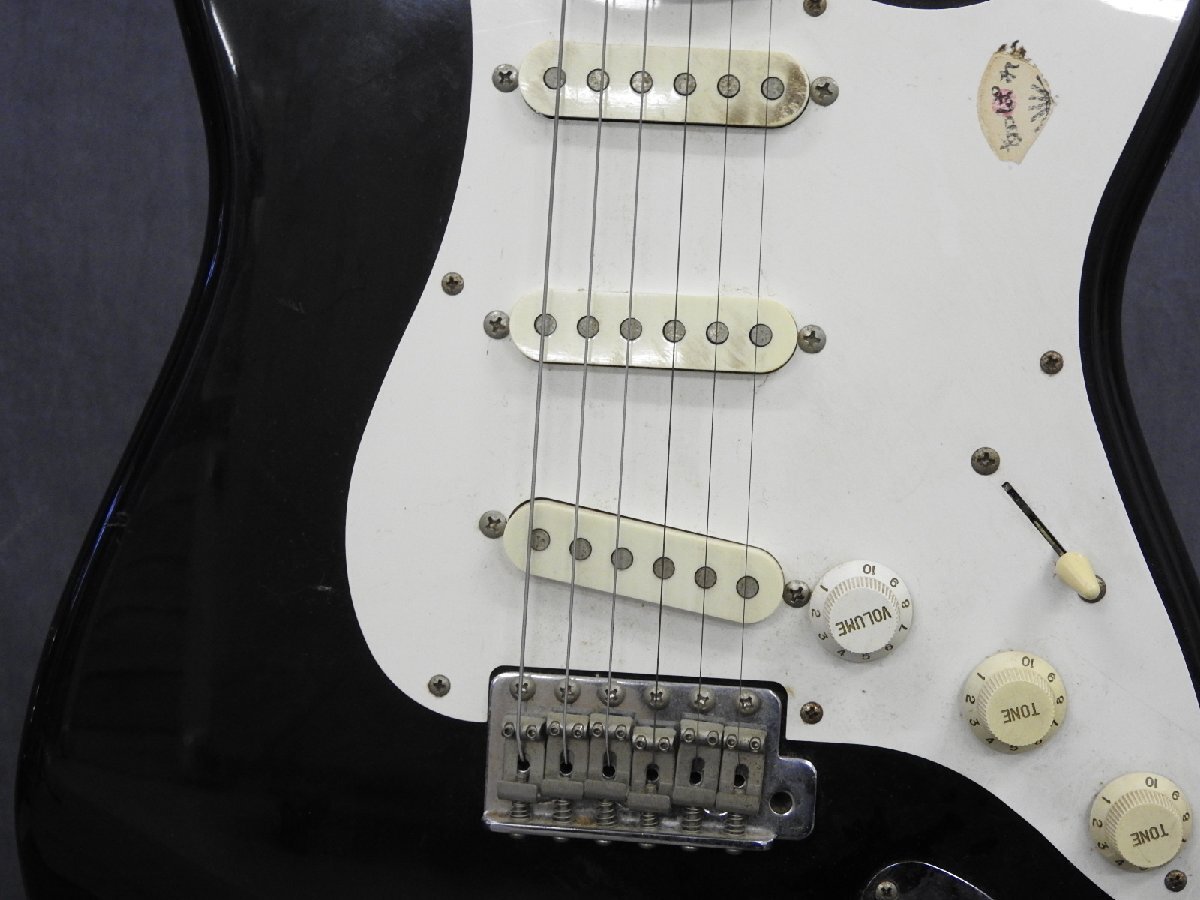 D】Fender Japan STRATOCASTER エレキギター フェンダージャパン