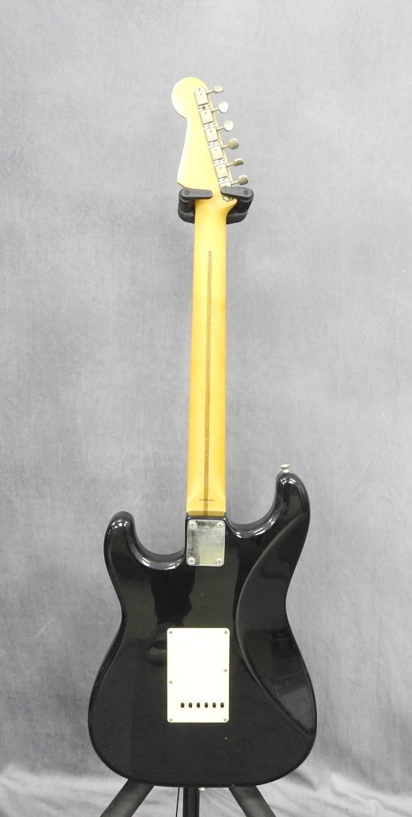 D】Fender Japan STRATOCASTER エレキギター フェンダージャパン