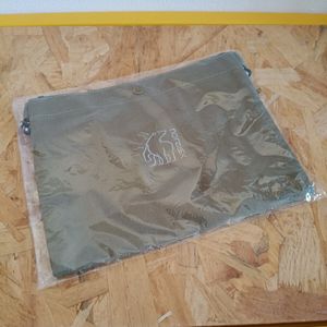 ノルディスク NORDISK　サコッシュ　限定カラー