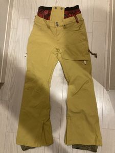 【人気】BURTON スノーボードパンツ DRYRIDE レディースS マスタード