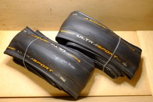★未使用 コンチネンタル Continental ウルトラスポーツ ULTRASPORT2 700×32C タイヤセ