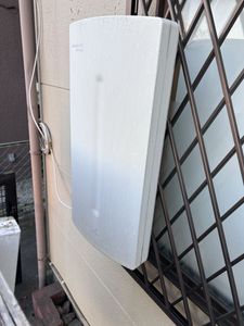 中古品　DXアンテナ　UAD1900P　地上デジタル放送用平面アンテナ　ブースター内臓