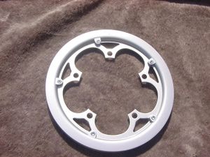 SUGINO Chain ring & double resin chain guard set 52T/130PCD 新品未使用