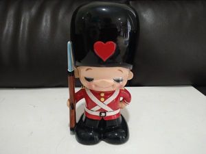 兵隊 内藤ルネの値段と価格推移は？｜3件の売買データから兵隊 内藤