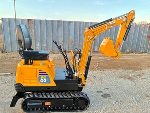 コマツ★ミニユンボ★ PC03-1★633時間◆ディーゼル★ 油圧配管 付き★新品 LEDライト★