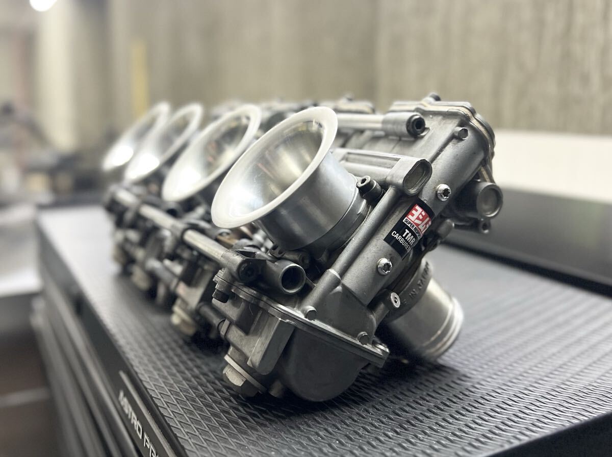 専用です。 スズキ（SUZUKI） アルミ調 ステップマット スカイウェイブ250