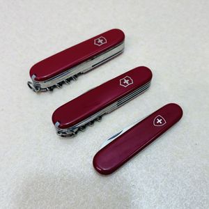 H4488★中古品★VICTORINOX ビクトリノックス マルチツール ナイフ 赤★現状品★同梱不可