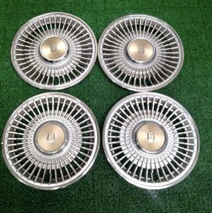 マーク2 ホイールキャップの値段と価格推移は？｜4件の売買データから 