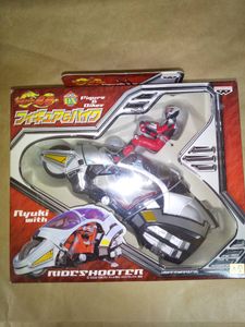 仮面ライダー龍騎 バイクの値段と価格推移は？｜4件の売買データから