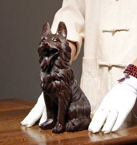 家の居間、事務装飾、黒檀の木の彫刻、旺財狼犬の置物 狼 置物の値段と価格推移は？｜16件の売買データから狼 置物の価値が