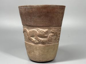 コレクター収集　タイ　スワンカローク白濁渇釉　策士像　15～16世紀 コレクター収集品 タイ スワンカローク白濁渇釉 策士像 15～16世紀
