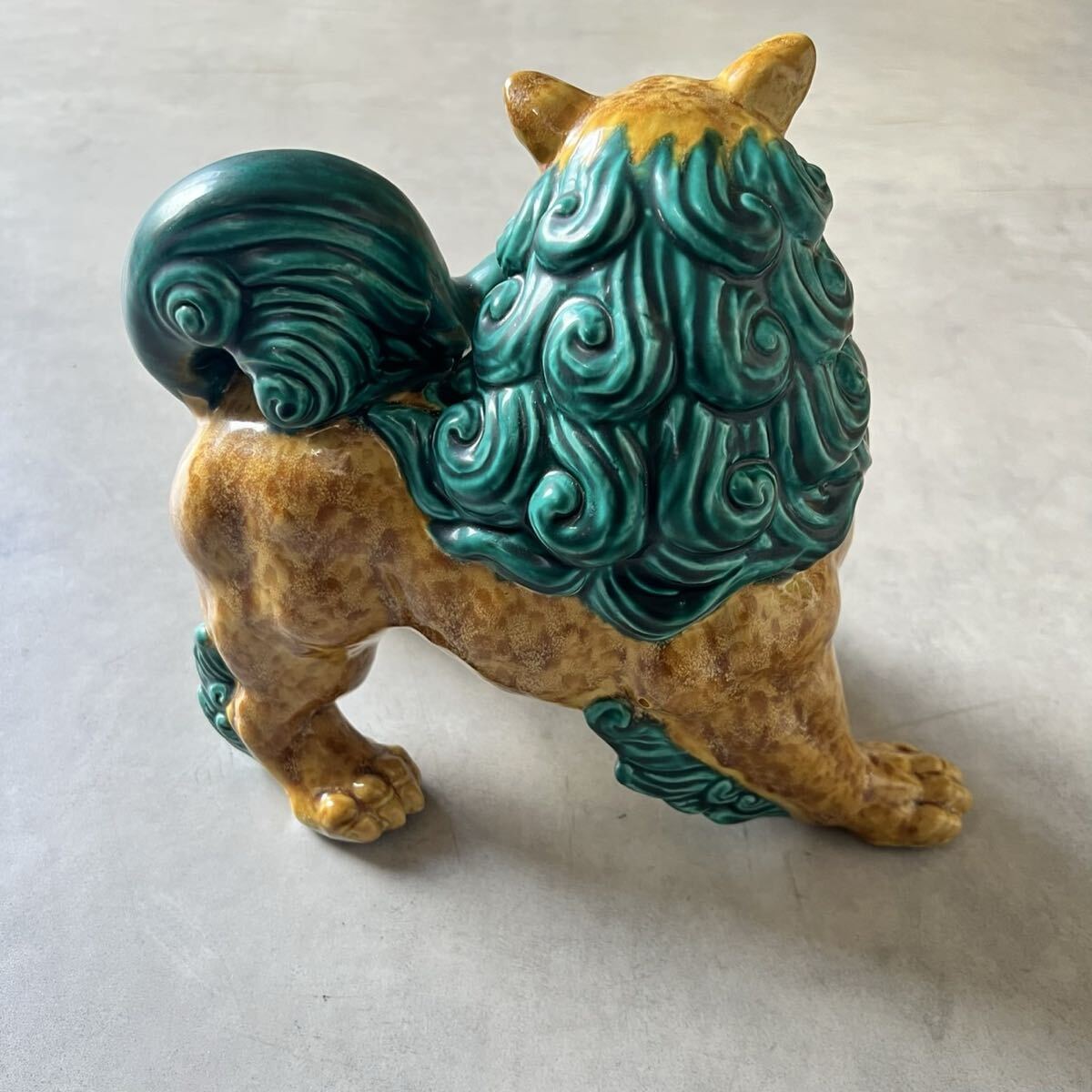九谷焼】九谷獅子 置物 共箱 栞付 縁起物 魔除け 獅子 狛犬 陶器 伝統