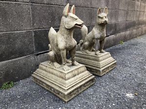 最終価格　稲荷　狐像　石像 狐 石 稲荷の値段と価格推移は？｜3件の売買データから狐 石 稲荷の