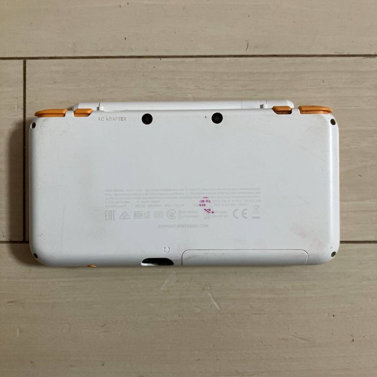 動作品 Nintendo NEW 2DS LL JAN-001 本体 初期化 ニンテンドー ニュー