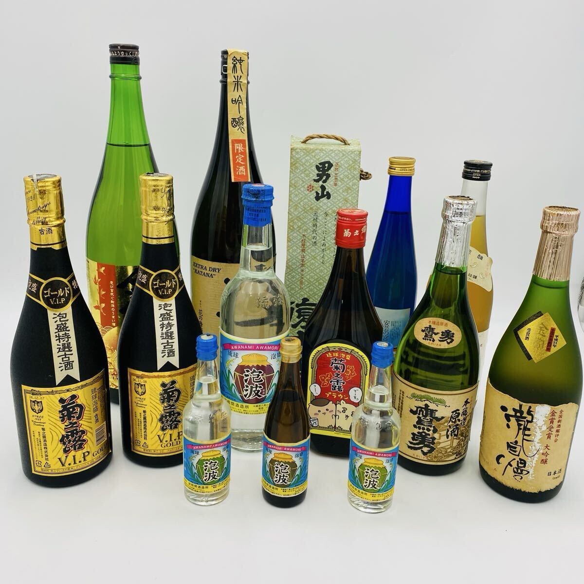 泡波の値段と価格推移は？｜20件の売買データから泡波の価値がわかる