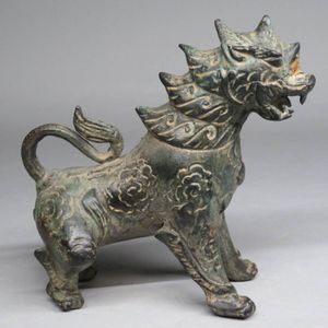 中国古美術・旧蔵鎏金鎏银の麒麟置物・瑞獣・純銅制・高浮彫・案頭・文房・禮品・風水 麒麟置物の値段と価格推移は？｜14件の売買データから麒麟置物の価値が