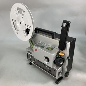 映写機 昭和のYahoo!オークション(旧ヤフオク!)の相場・価格を見る
