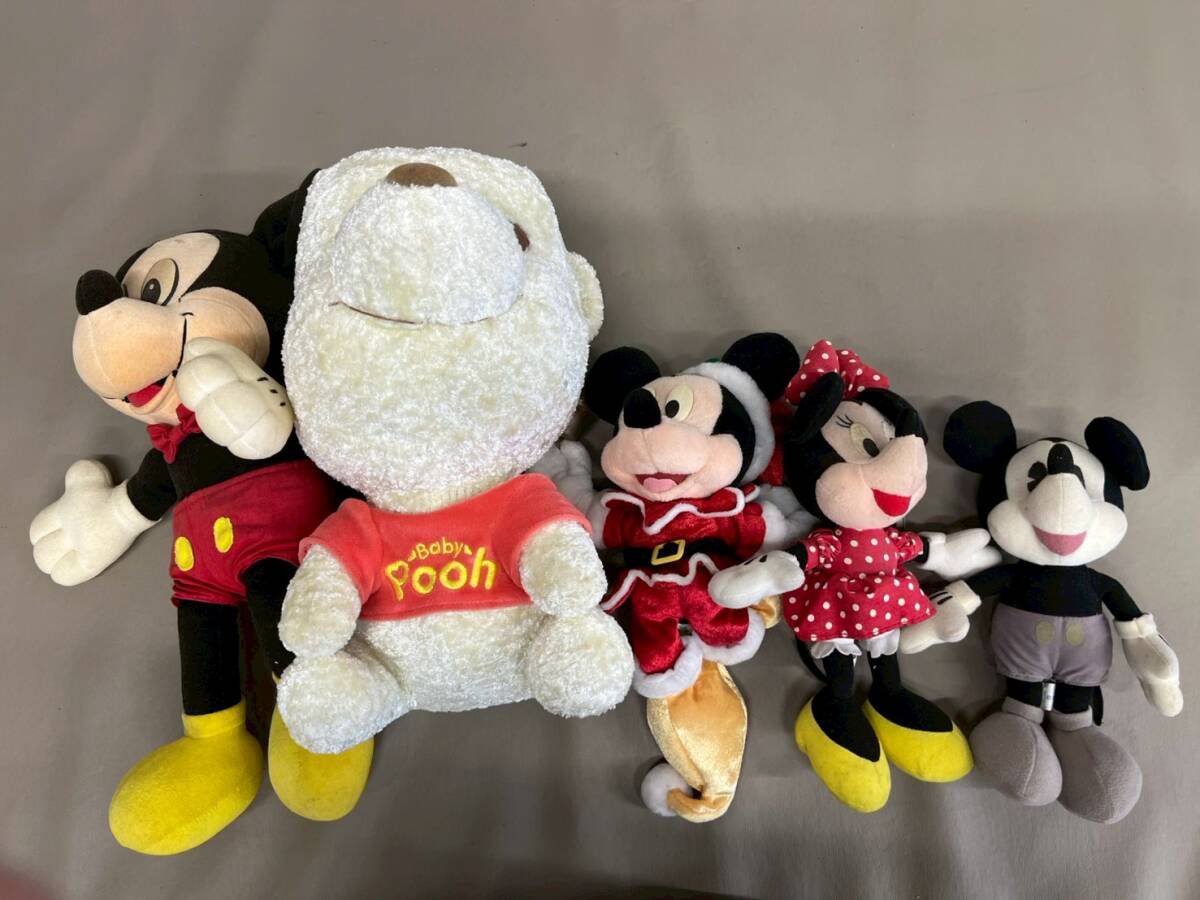 ディズニーランド プーさん ぬいぐるみの値段と価格推移は？｜3件の