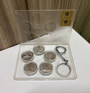 万博 70 キーホルダーの値段と価格推移は？｜9件の売買データから万博