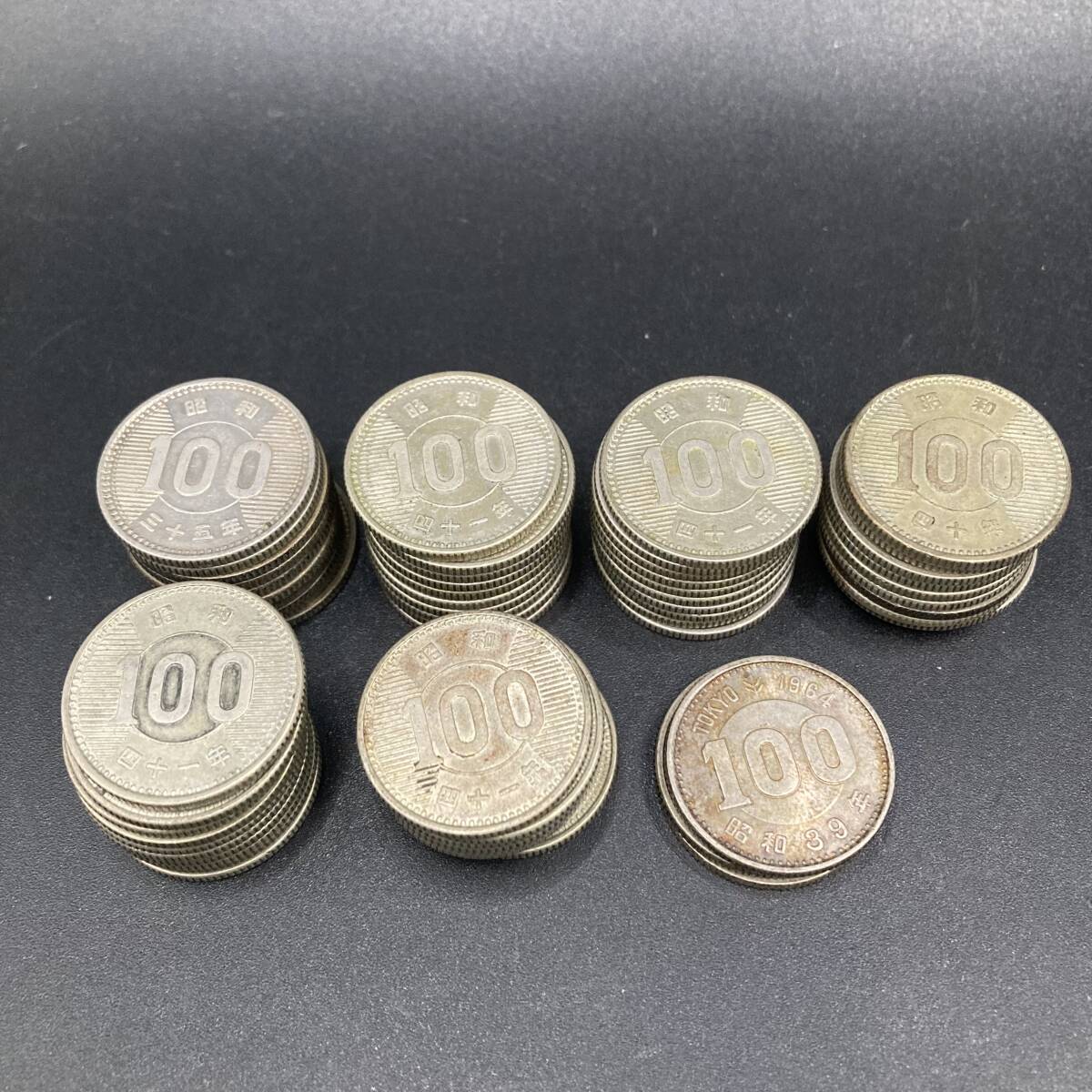 【記念硬貨】稲穂100円　369枚　額面36.900円 稲穂100円銀貨 昭和39年の値段と価格推移は？｜16件の売買データから