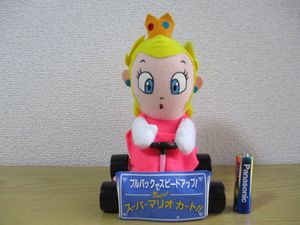 ピーチ姫 ぬいぐるみ マリオカート タカラ 非売品 ピーチ姫 ぬいぐるみのYahoo!オークション(旧ヤフオク!)の相場・価格を