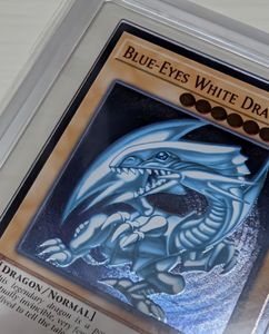 ブルーアイズホワイトドラゴン 英語の値段と価格推移は？｜9件の売買