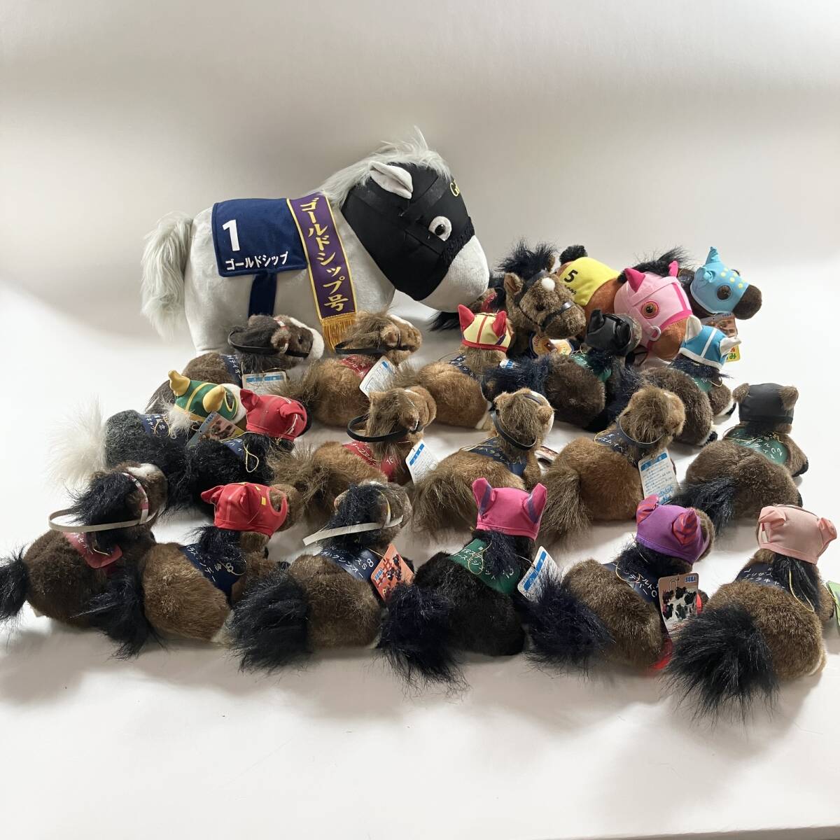 競走馬 ぬいぐるみ 6体セット まとめ売り 競走馬ぬいぐるみの値段と価格推移は？｜14件の売買データから競走馬