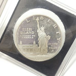 フランクリンミント 銀貨の値段と価格推移は？｜42件の売買データから