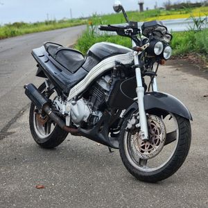 ZZR250 マフラーの値段と価格推移は？｜16件の売買データからZZR250