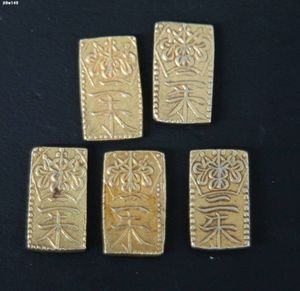 二朱金の値段と価格推移は？｜67件の売買データから二朱金の価値が