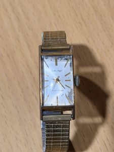 SEIKO レディース 21石 手巻き 腕時計の値段と価格推移は？｜45件の