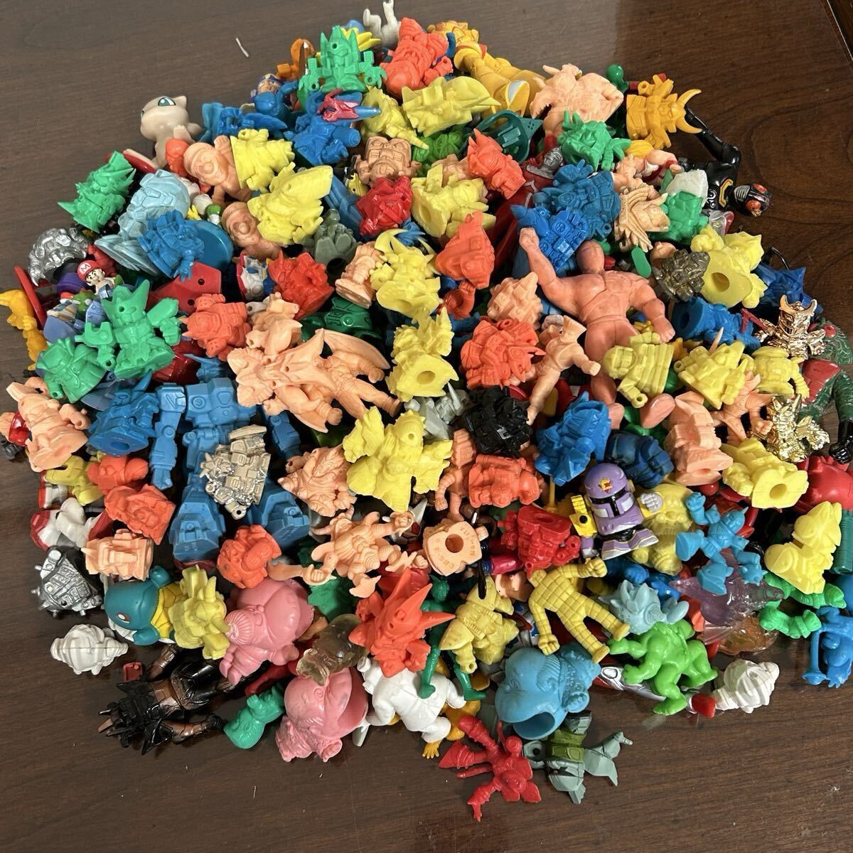 ポケモンぶんぐっず 消しゴム バンプレスト 完品 非売品 1997年代 希少品 ポケモン 消しゴムの値段と価格推移は？｜37件の売買データから