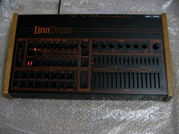 □Linn Drum LM-2 +MIDI おまけROM多数付き□(リズムマシン)｜売買され
