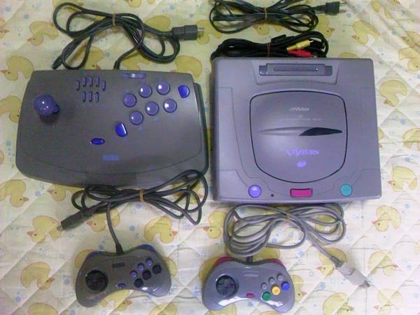 貴重！Ｖサターン☆完動品！ソフト・コントローラ付き♪美品_1