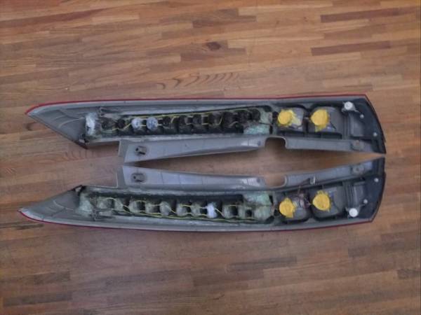 RN6～9ストリーム LEDテール アイシス リフレクター移植 中古_3