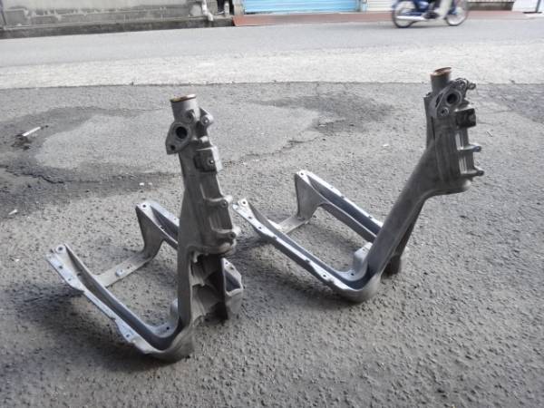 ★ホンダ　ズーマー　メインフレーム２本　AF58　書類有り★_1
