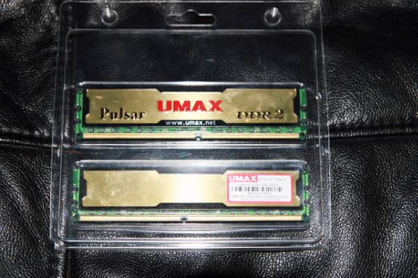 UMAX　DDR2　１０６６　1GB×２_1