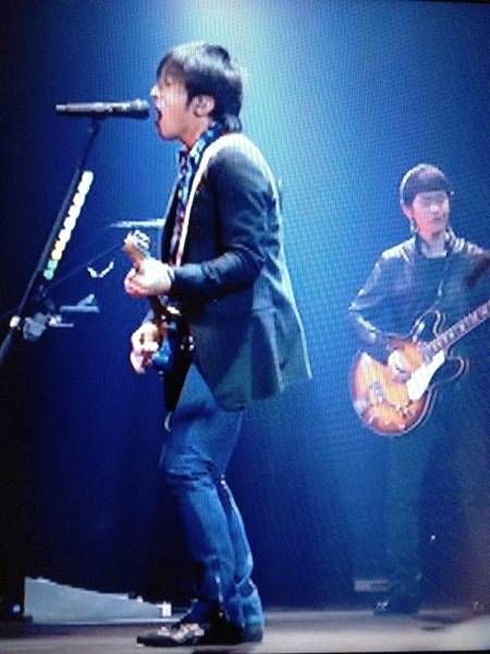 Mr.Children 桜井和寿着 スニーカー(Mr.Children)｜売買された
