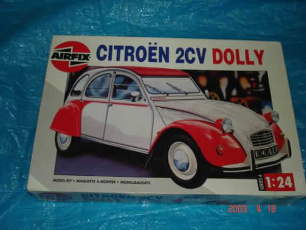 シトロエン　２CV DOLLY AIRFIX 1/24　 100円_1