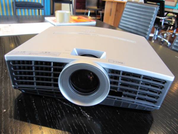 【中古品】三菱製　ＤＬＰプロジェクター『LVP-HC900J』_1