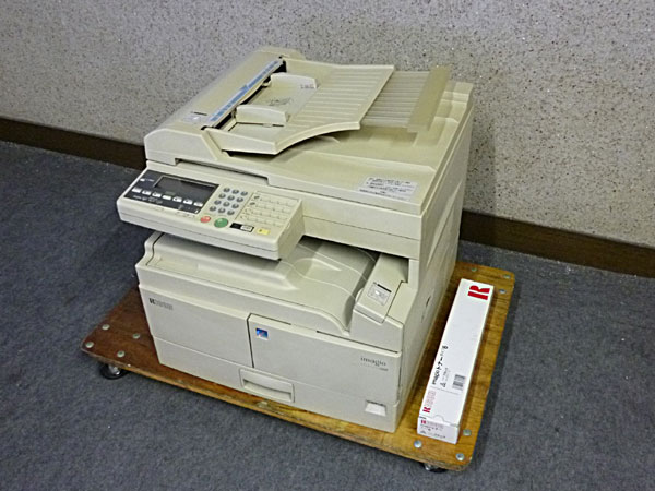 ◇激安売切り RICOH A3コピー＆FAX機 imagio130F 新品トナー付き  