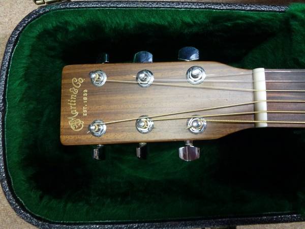 中古　マーチン　０００-M マホガニーボディー_2