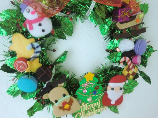 よっちザウルス フェルト クリスマスリース型紙レシピ クリスマスリース 売買されたオークション情報 Yahooの商品情報をアーカイブ公開 オークファン Aucfan Com